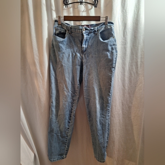 Gloria Vanderbilt Amanda jeans size 8 short - Picture 1 of 4